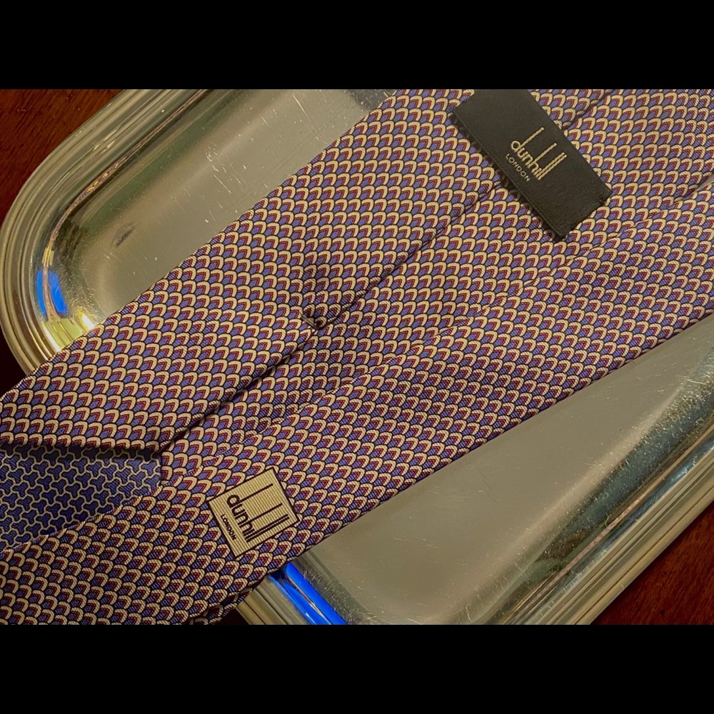 Gentleman’s Dunhill Silk Tie